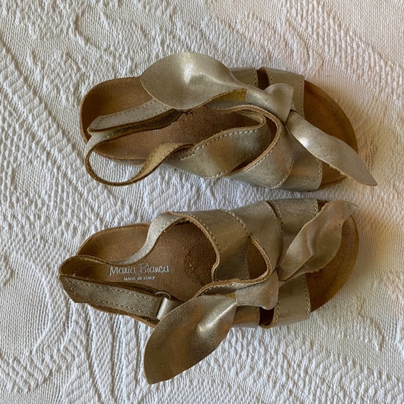 Toddler size 7 Leather Sandals - Picture 2 of 5